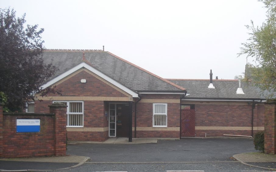 Crisis recovery house