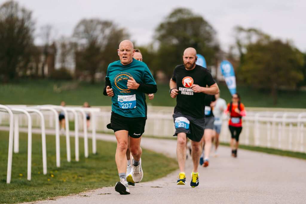 Runners at the 2025 TEWV 10k, York Racecourse.