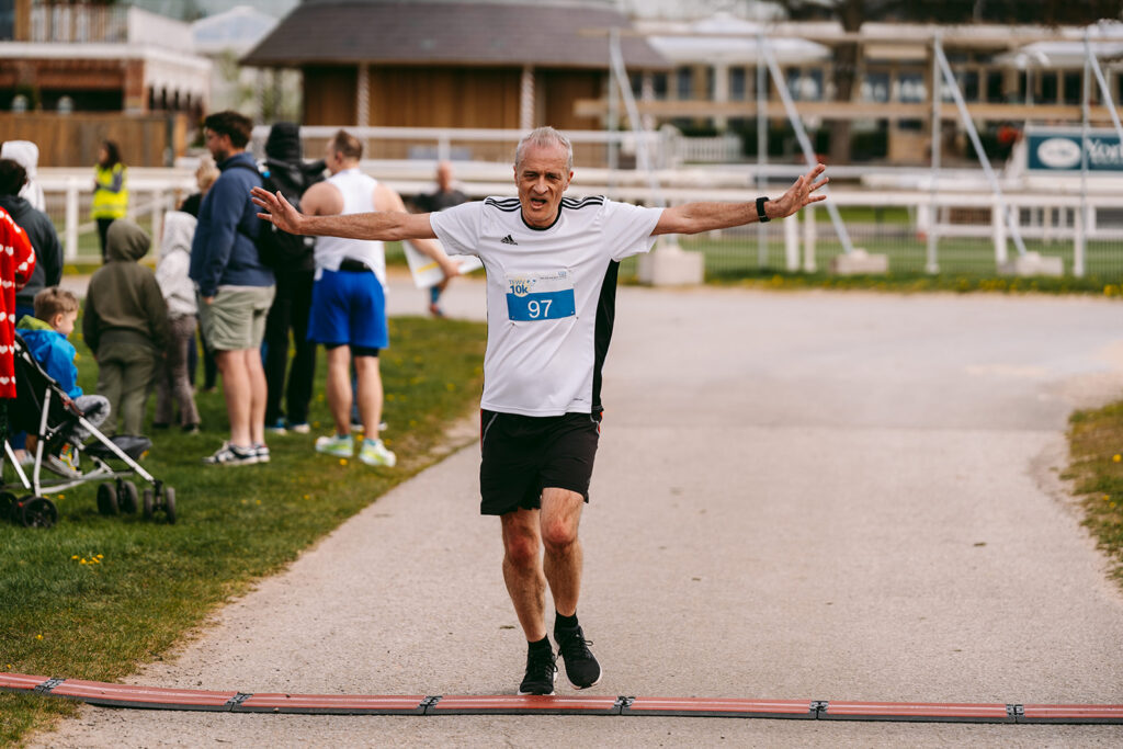 Runners at the 2025 TEWV 10k, York Racecourse.
