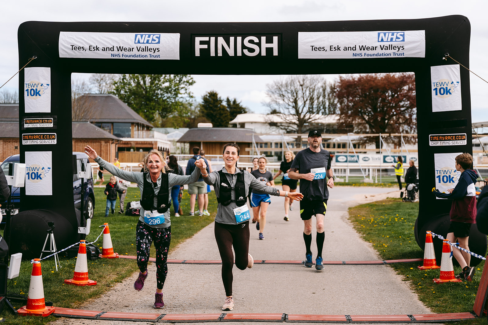 Runners at the 2025 TEWV 10k, York Racecourse.